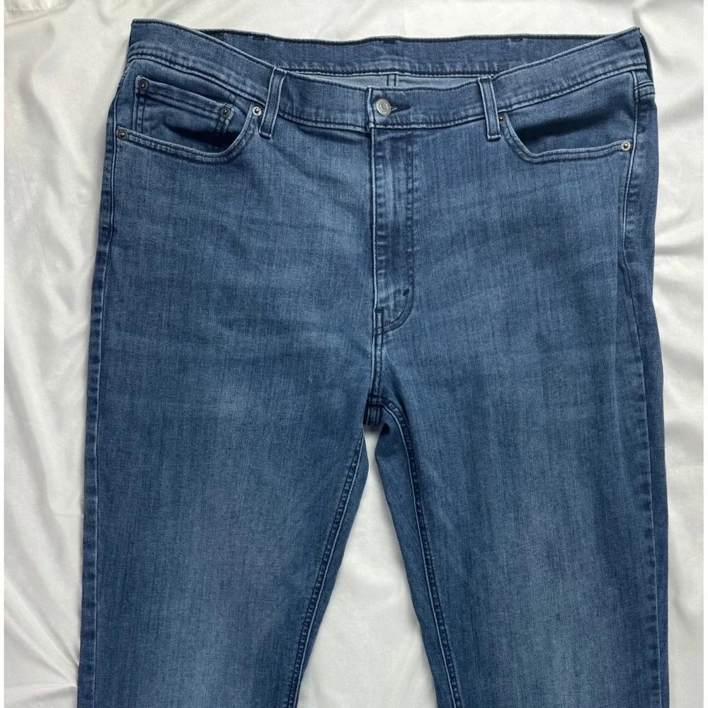 Levis 541 Athletic Taper Mens Blue Denim Jeans 40x34 Medium Wash Stretch